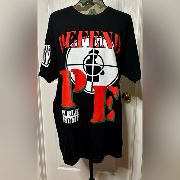 Public Enemy Defend Brooklyn T Shirt - Picture 1 of 3